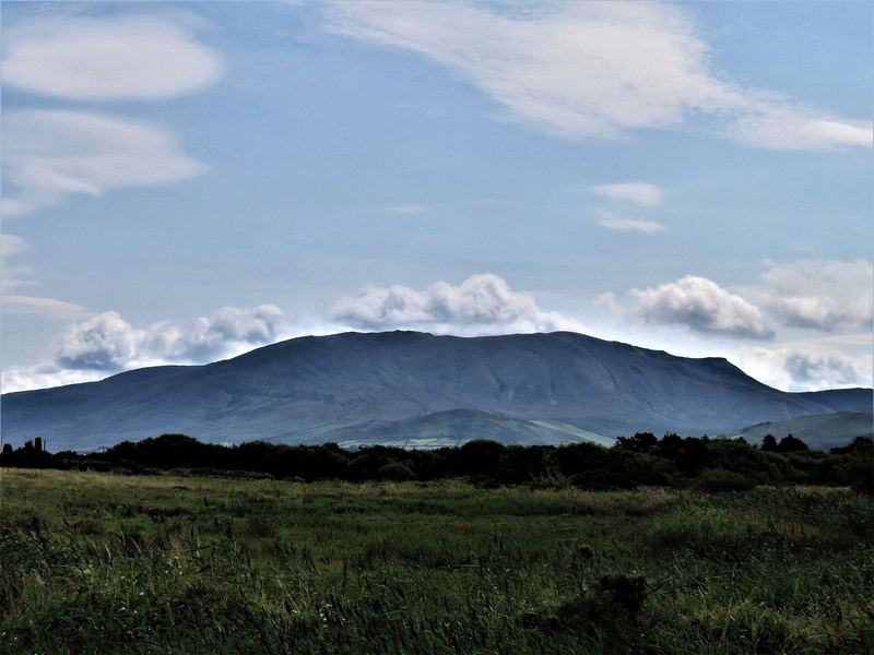 Sunlit mountains on the Dingle Peninsula
